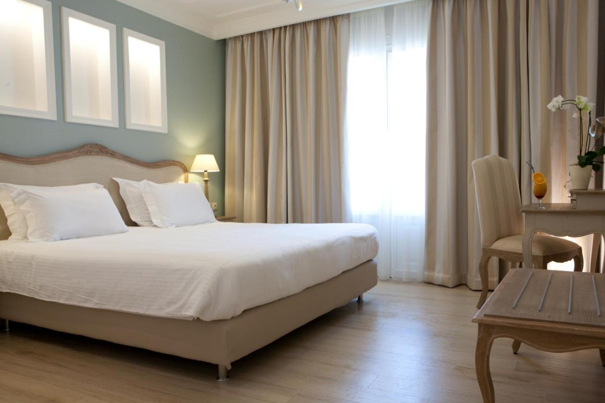 Royal Nidri Hotel Екстериор снимка